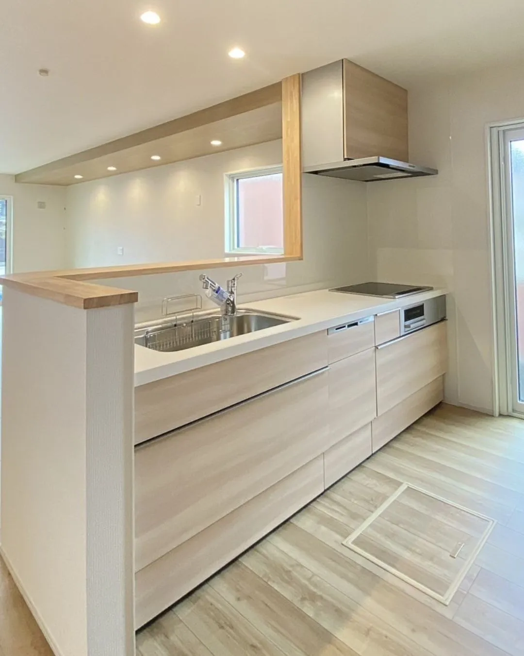 KITCHEN STYLE