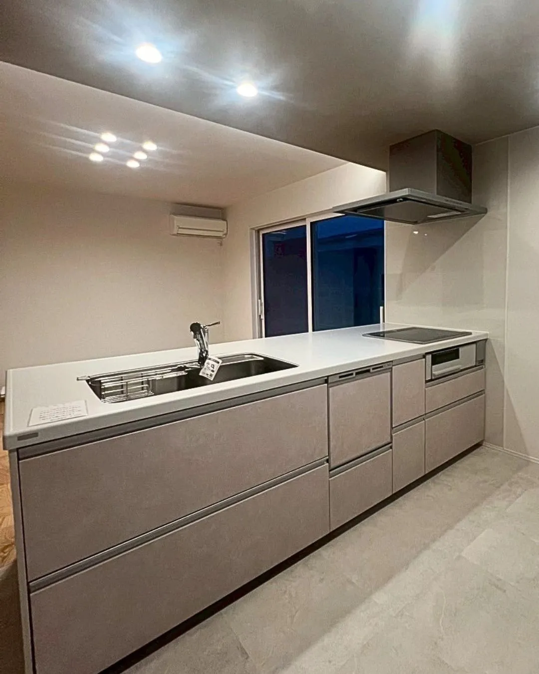 KITCHEN STYLE