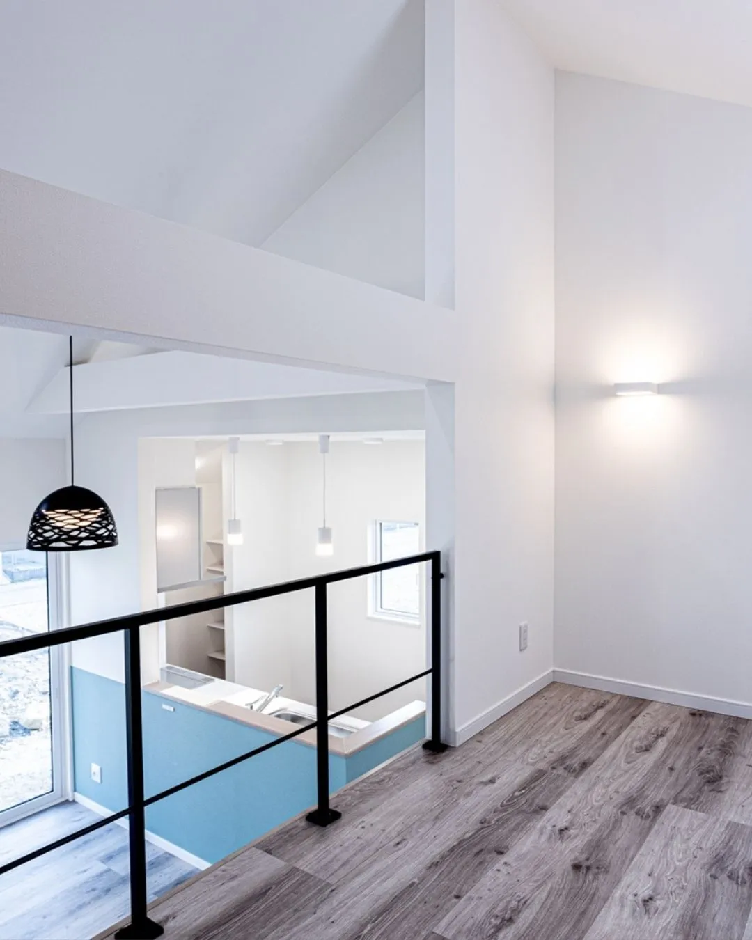 SKIP FLOOR
