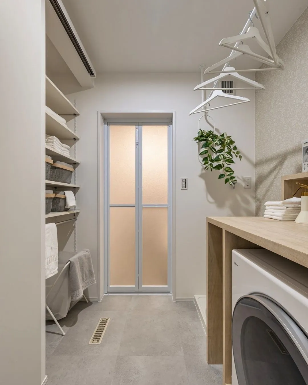 FUNCTIONAL SPACE